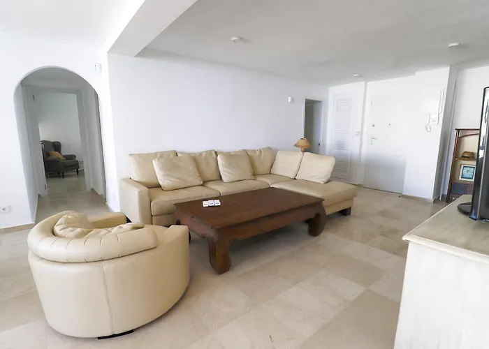 公寓 Centre Beachfront & Pool
