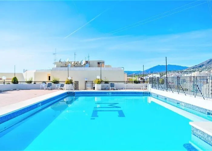 Centre Beachfront & Pool 公寓 马尔韦利亚