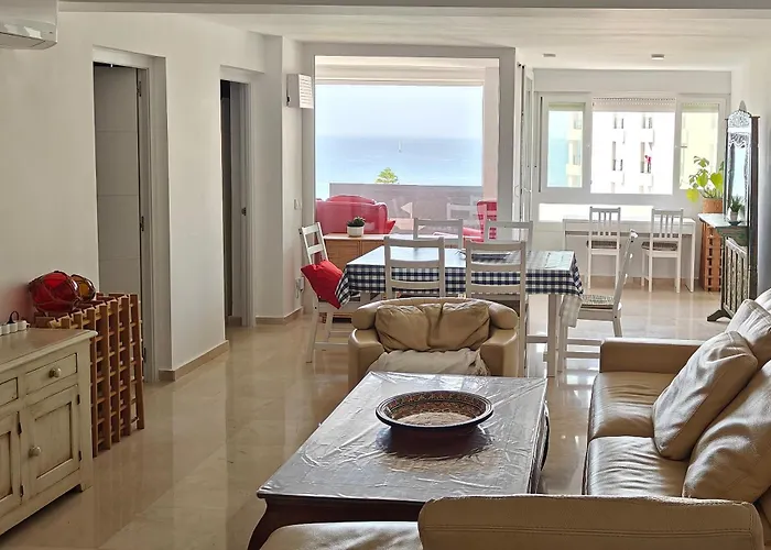 公寓 Centre Beachfront & Pool 马尔韦利亚