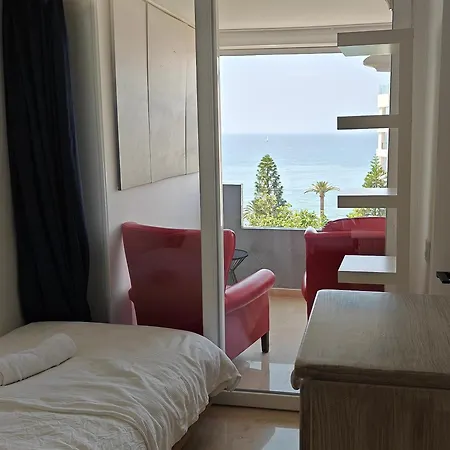 Centre Beachfront & Pool Lejlighed Marbella